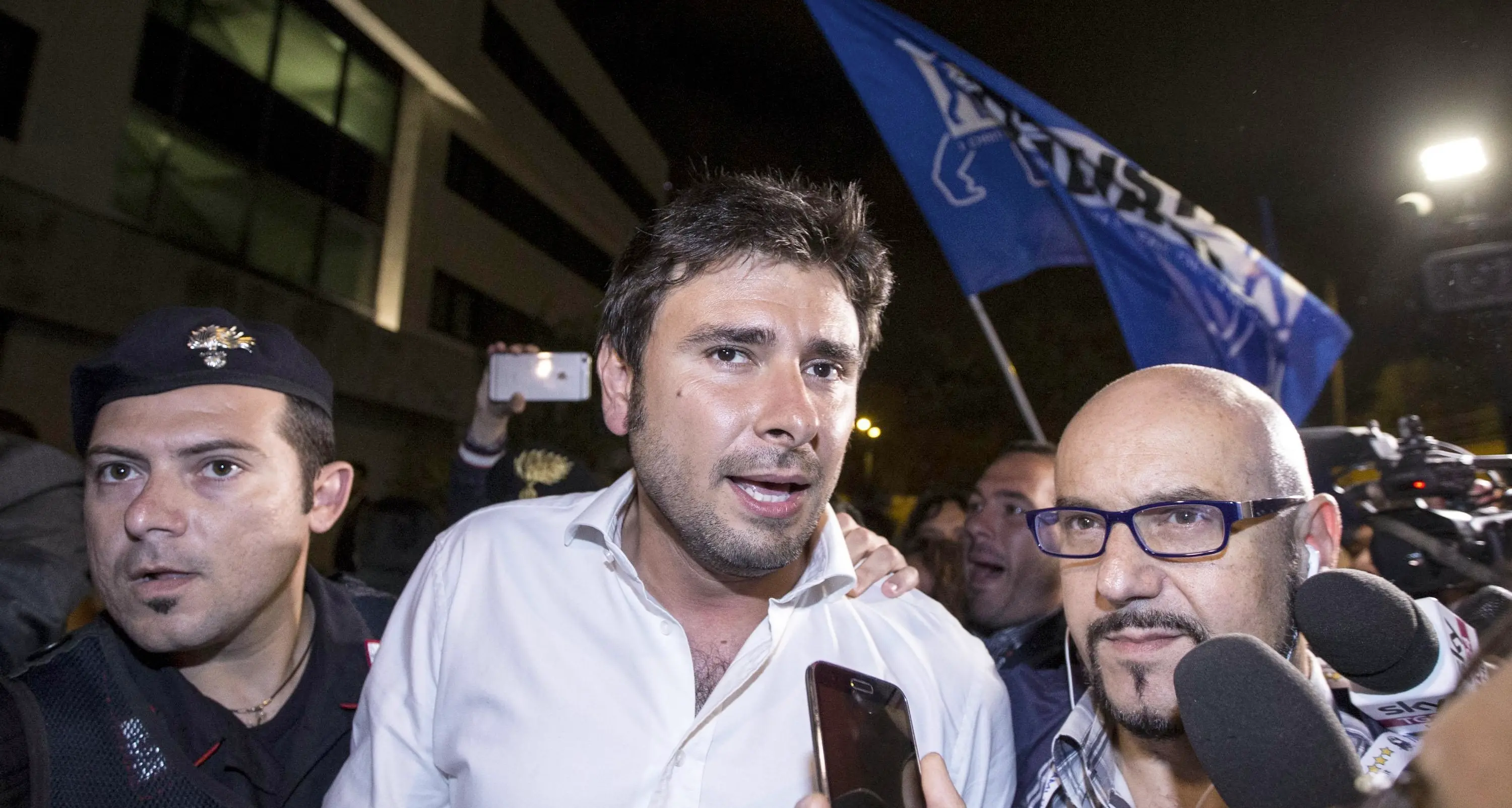 Renzi sta sui c... a tutti Dibattista contro il premier