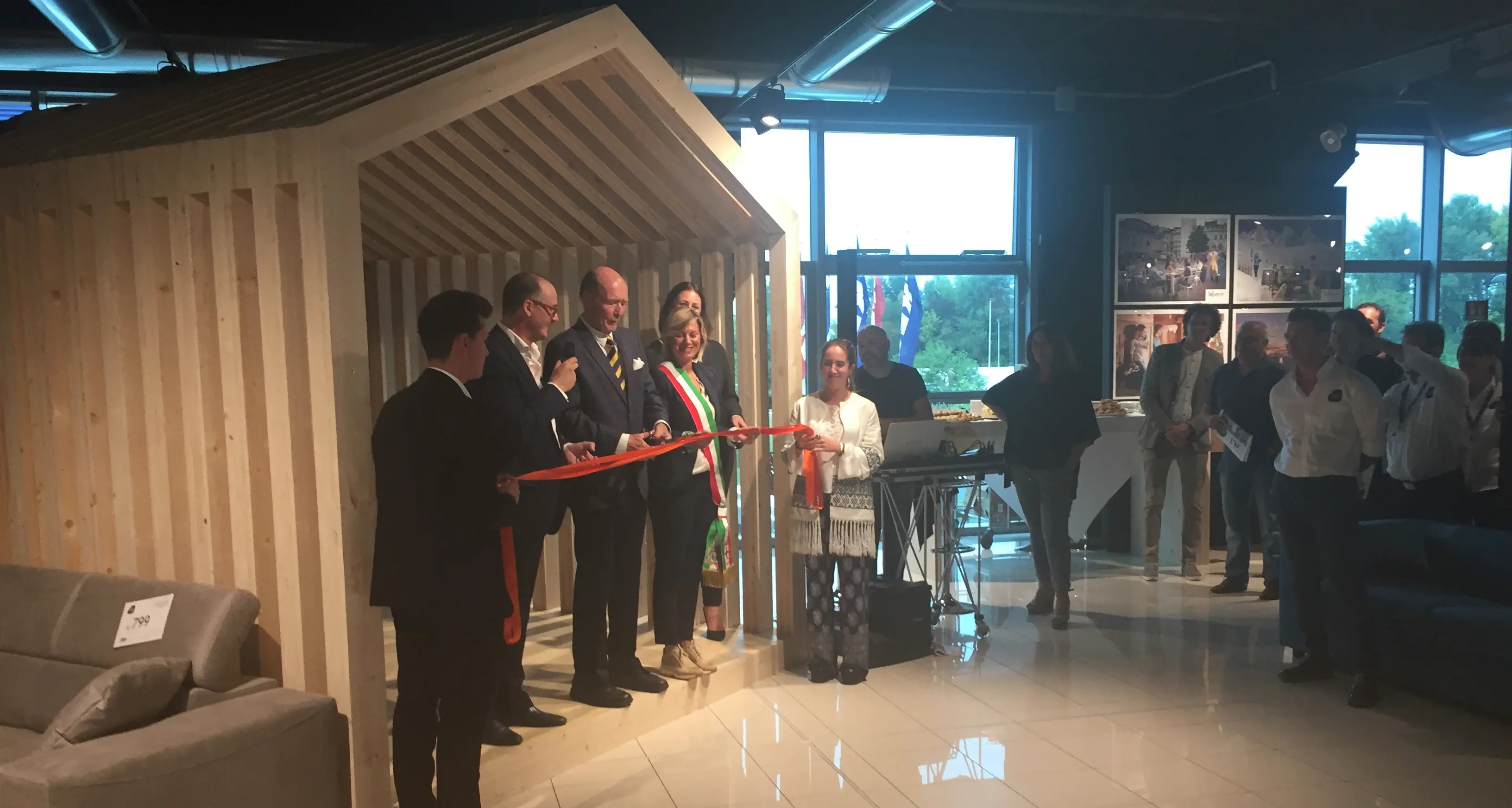Eurobrico lancia CasaTua e sfida l'Ikea Ora a Padova, poi a Rovereto e Trento