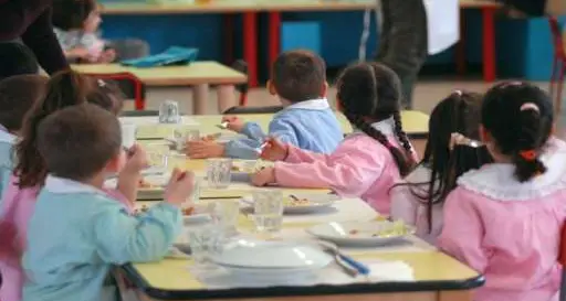 Prima campanella per 15 mila bambini, oggi il via alle materne e ai nidi