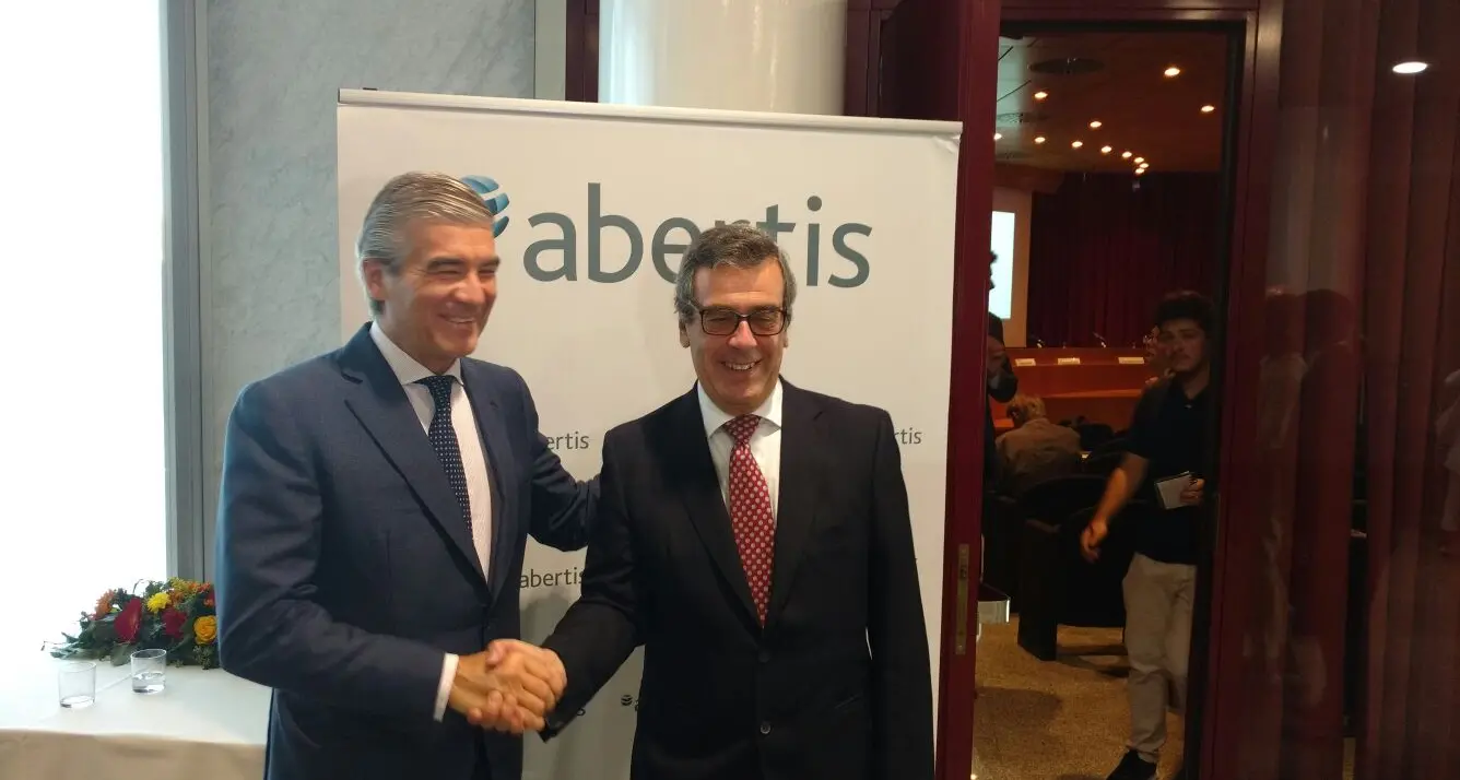 A4 passa ad Abertis, Valdastico più vicina