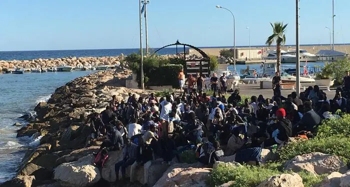 Migranti, crisi accoglienza da Milano a Ventimiglia