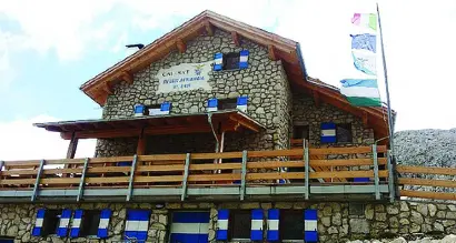 Il rifugio Antermoia «restituito» alla valle