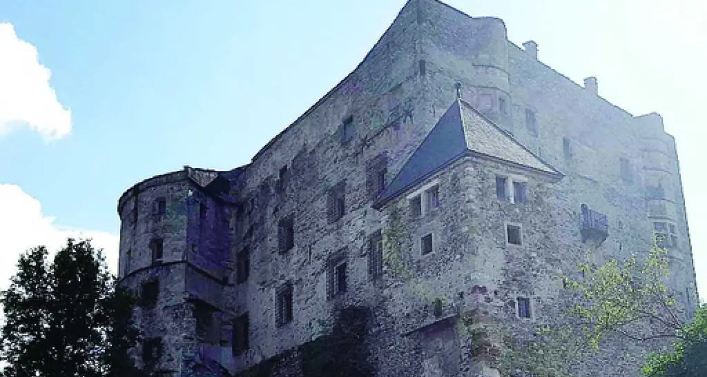Castel Pergine, il Comitato si arrende