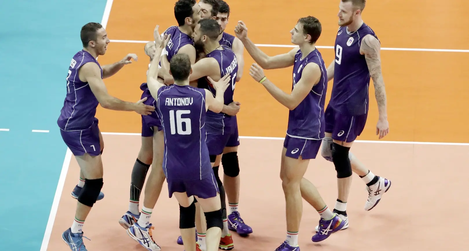 L'Italvolley è da sballo: batte gli Usa al tie break e vola in finale per giocarsi l'oro olimpico