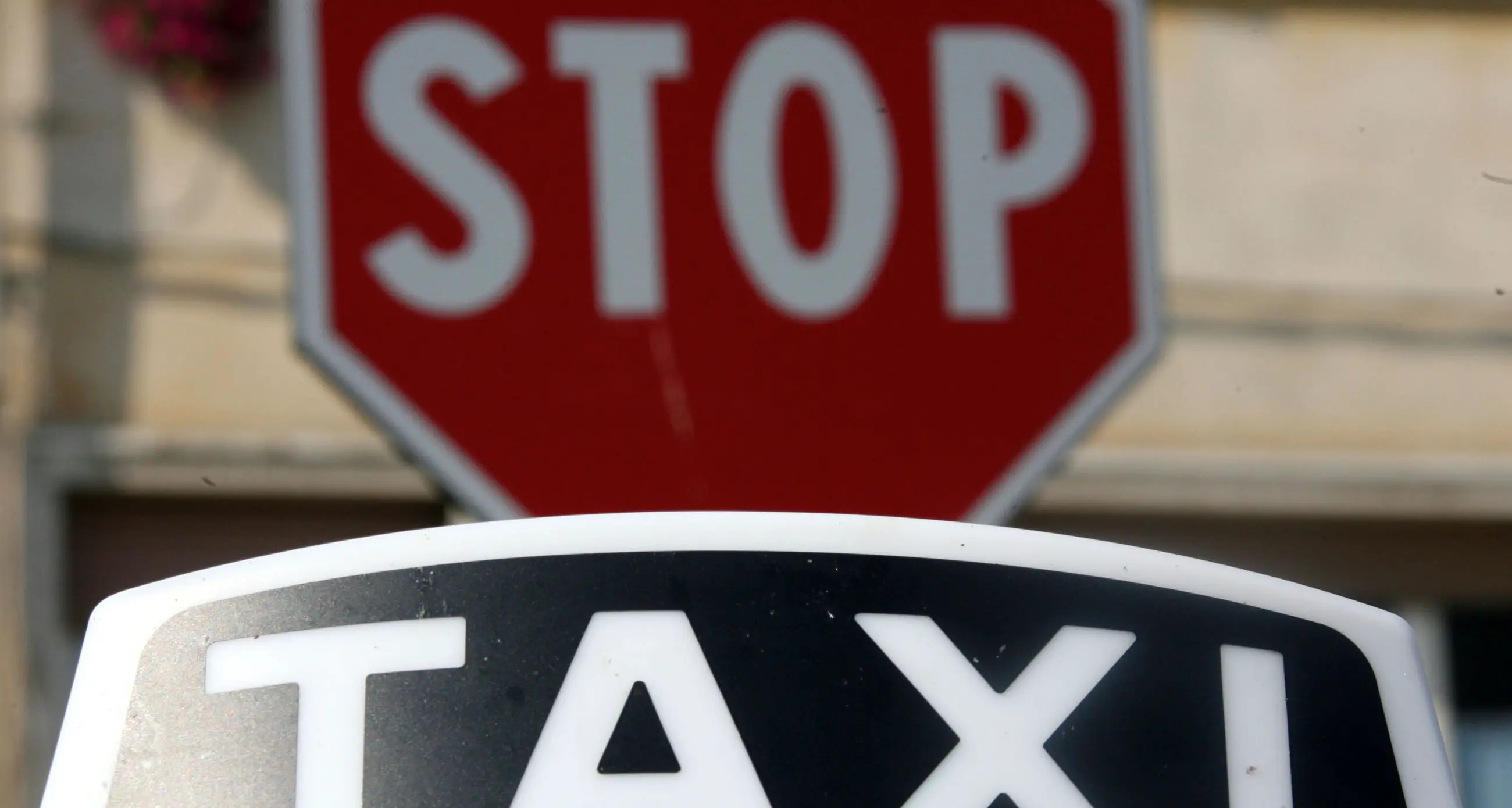 Oggi sciopero dei taxi \"Non abbiamo neanche più i soldi per il carburante\"