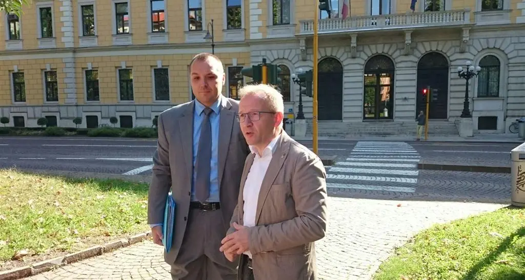 Attacchi e minacce su Facebook Cia risponde in tribunale