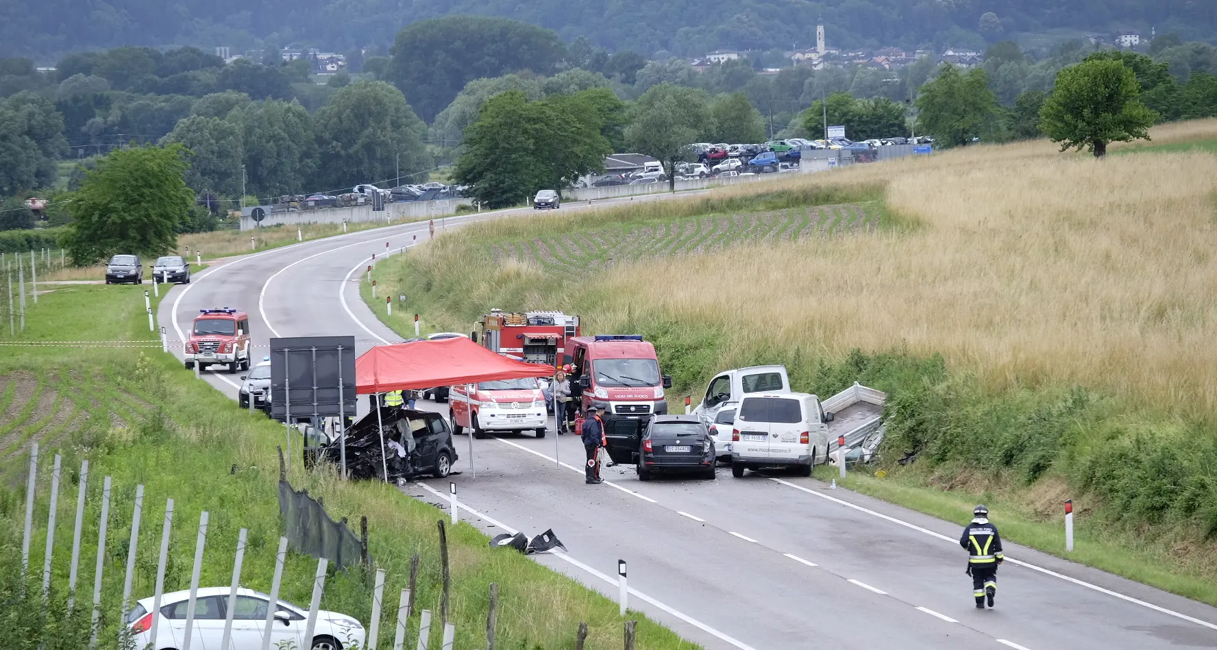 Gravissimo incidente all'altezza di Barco Una persona morta, sette auto coinvolte