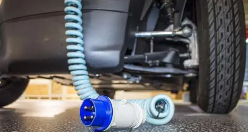 Boom delle auto elettriche Nel mondo sono un milione