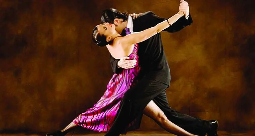 Il tango argentino diventa terapia per chi ha tumori