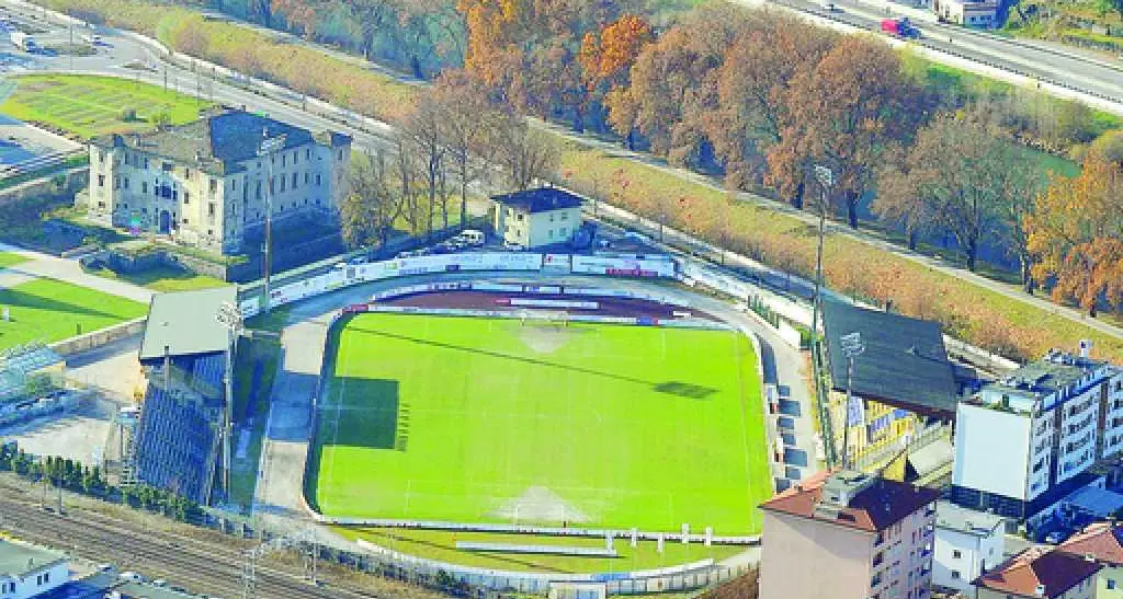 La proposta: un nuovo centro sportivo da 20 milioni Progetto di Giacca & c: stadio e negozi a Mattarello