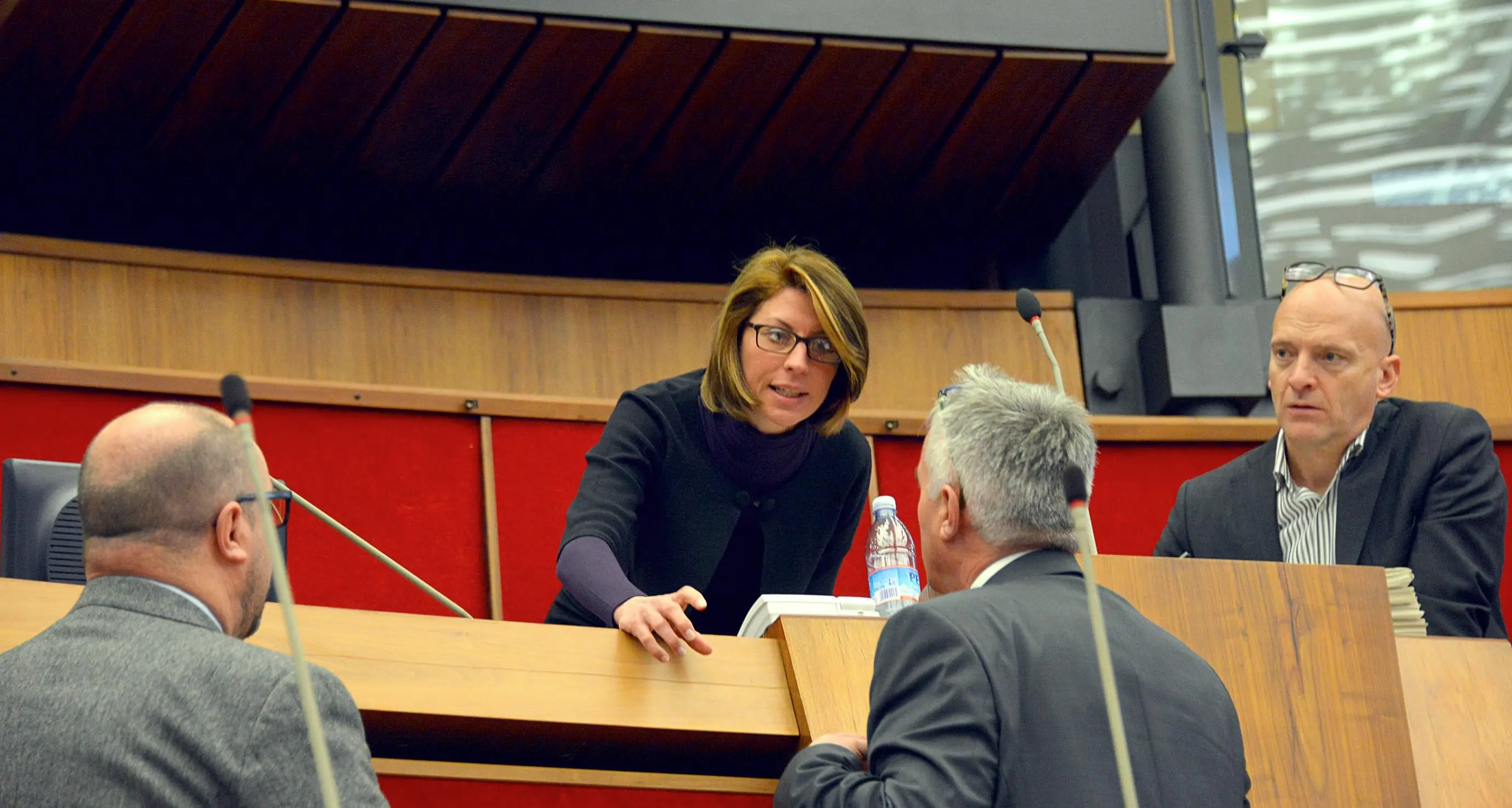 In aula la legge per ridursi le indennità Se passa, ogni consigliere potrà «sacrificarsi»