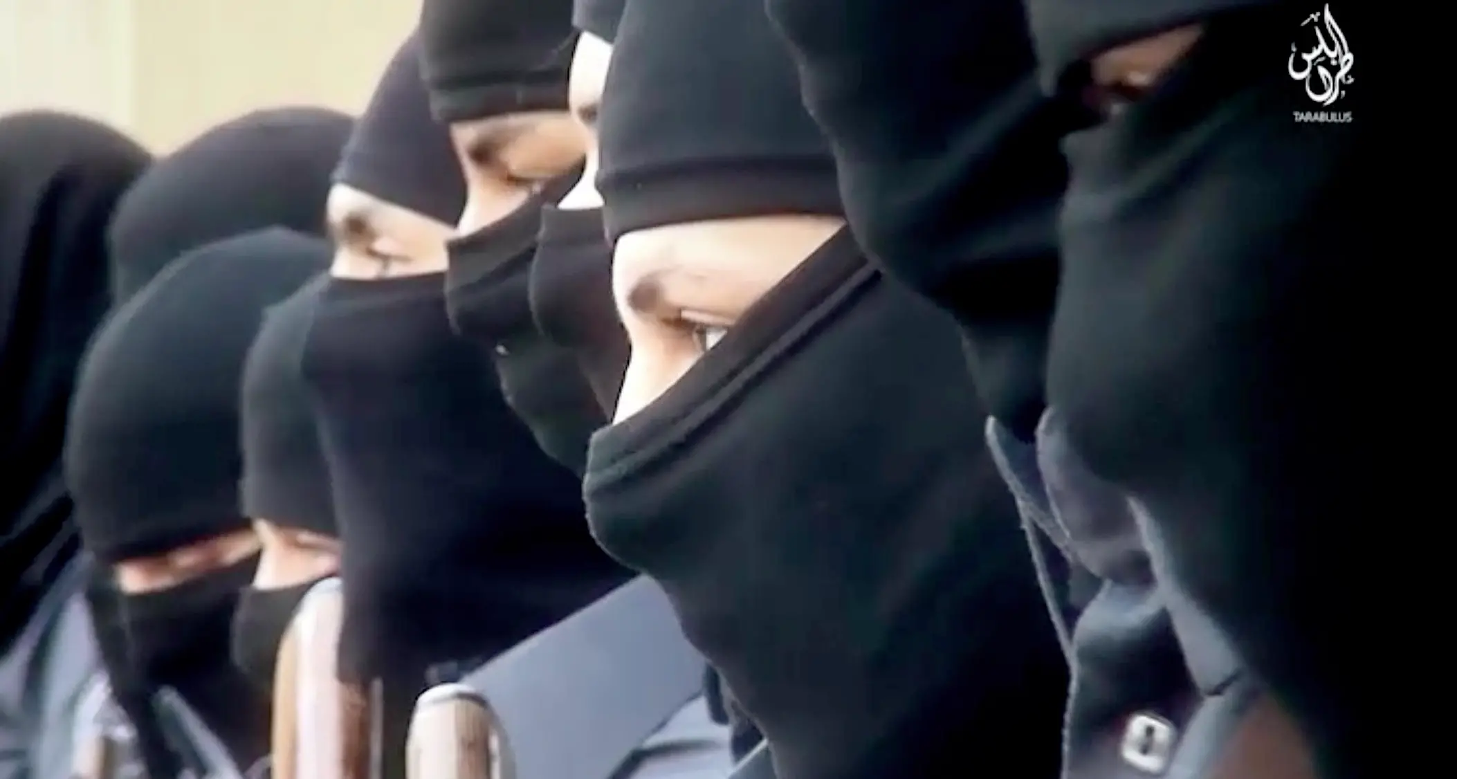 Espulsa dall'Italia Anila la reclutatrice dell'Isis