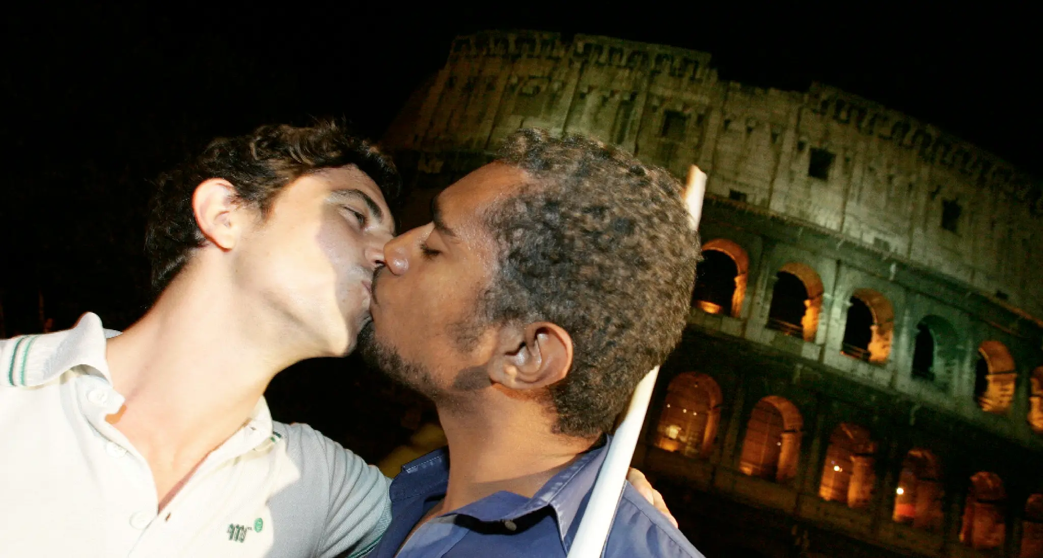 Attacco alle unioni gay Verso il referendum