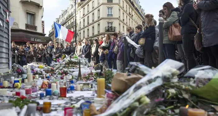 Terrore a Parigi: morti, feriti ed ostaggi: assalti multipli a locali e fuori dallo stadio