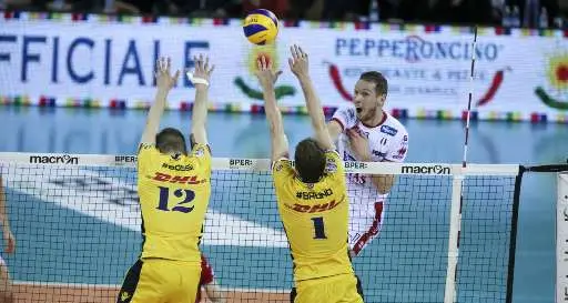 Semifinali scudetto, Trento ko Modena vince gara 1 per 3-1