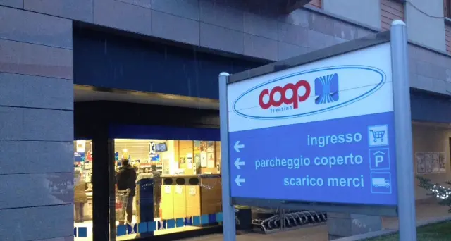 Famiglie coop, nel 2015 fatturato stabile Ma il 40% dei negozi continua a perdere