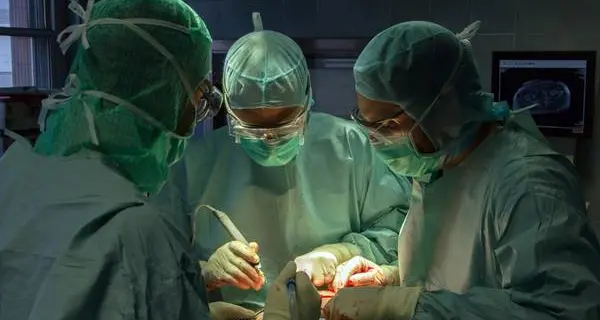 Trapianti: maratona di 3 interventi in 17 ore al Bambino Gesù