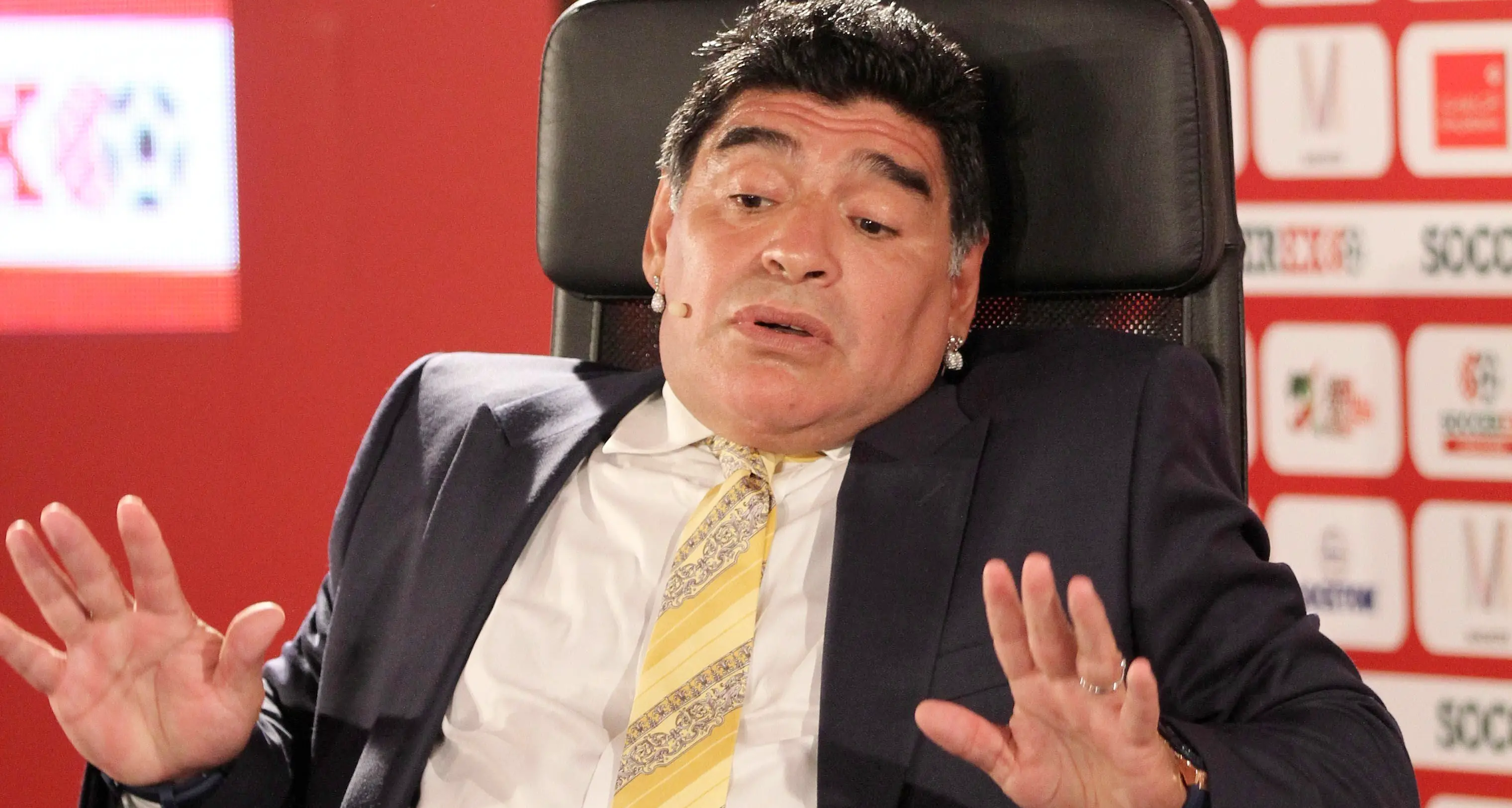 Maradona: «La Juve ha grandi fuoriclasse... in Federazione»