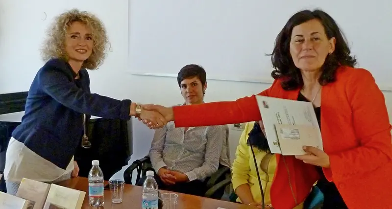 Storie di donne, vince Lavinia Brilli