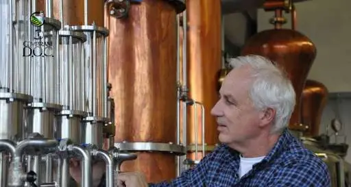 Pilzer: dopo la grappa arriva il gin del bosco