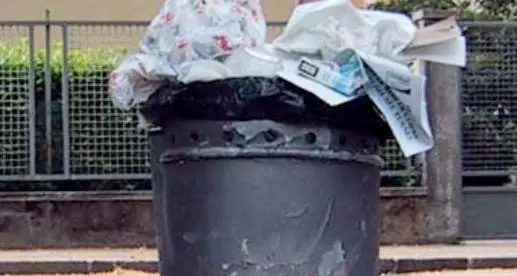 Caccia ai furbi dei cestini E fioccano le multe