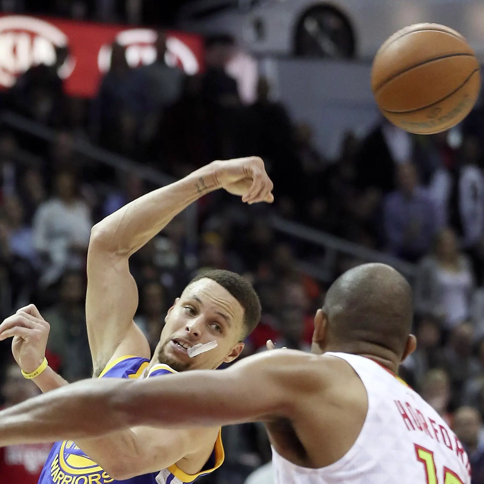 Curry bussa alla porta dell'immortalità