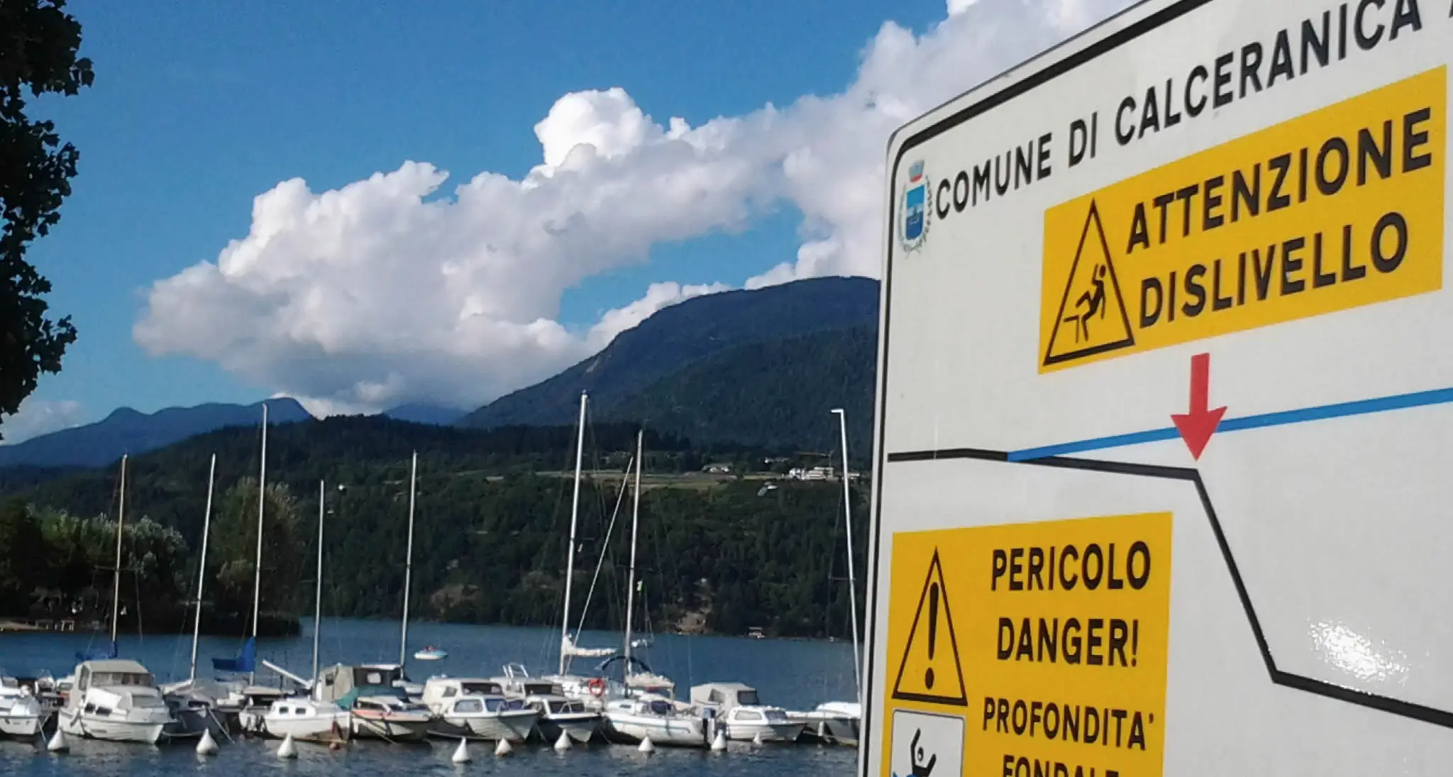 Malore nel lago grave un settantenne