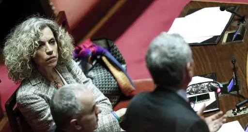 Unioni civili, altro duro botta e risposta Pd-M5S