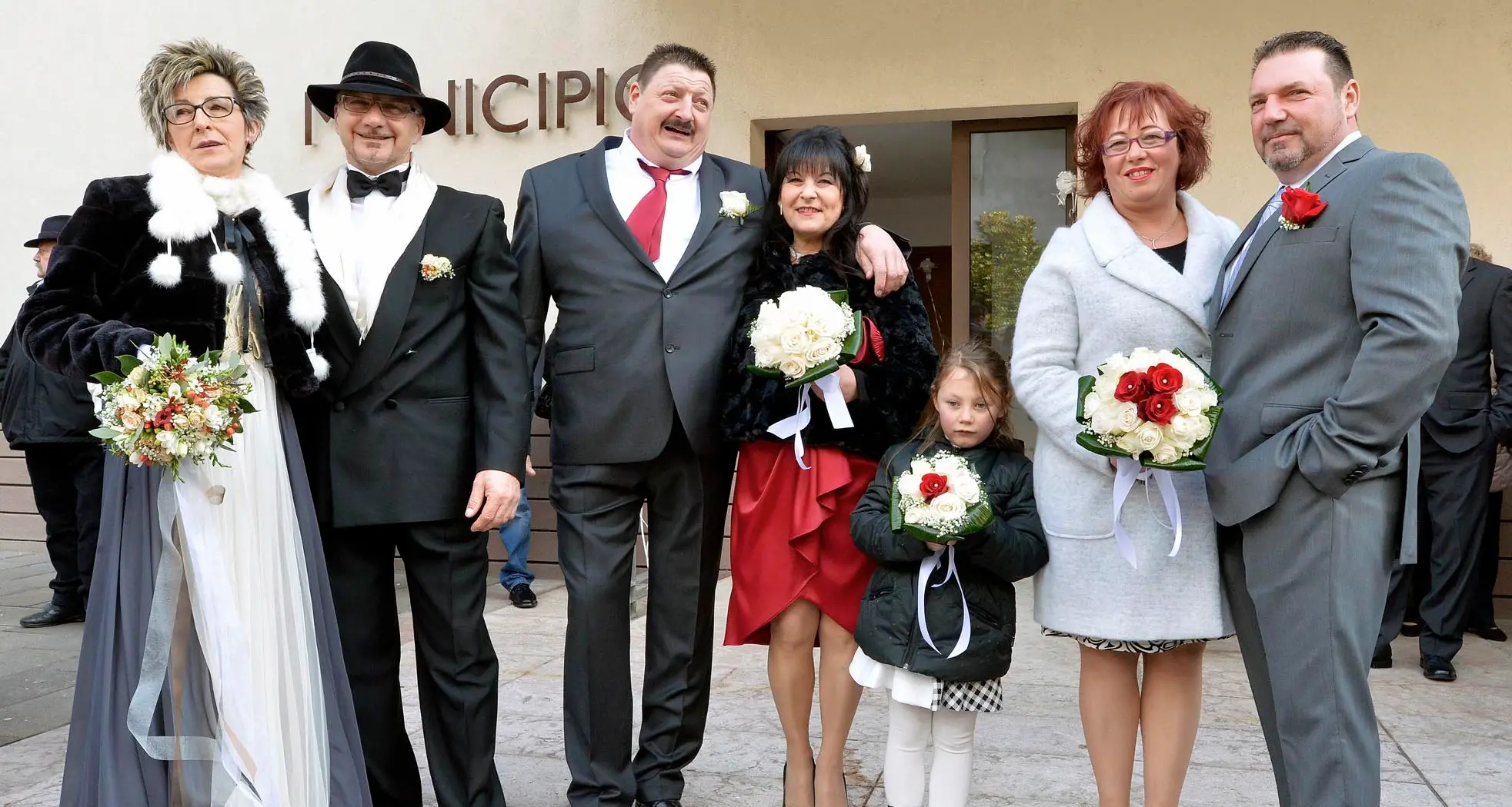 Che nozze per tre fratelli Il «sì» lo stesso giorno