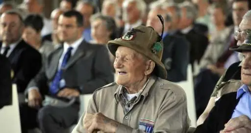 Morto l'alpino più vecchio d'Italia: aveva 102 anni
