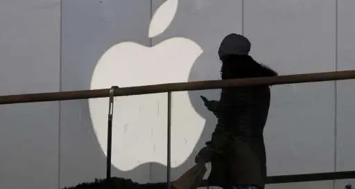 Attentato di San Bernardino L'Fbi ha sbloccato l'iPhone