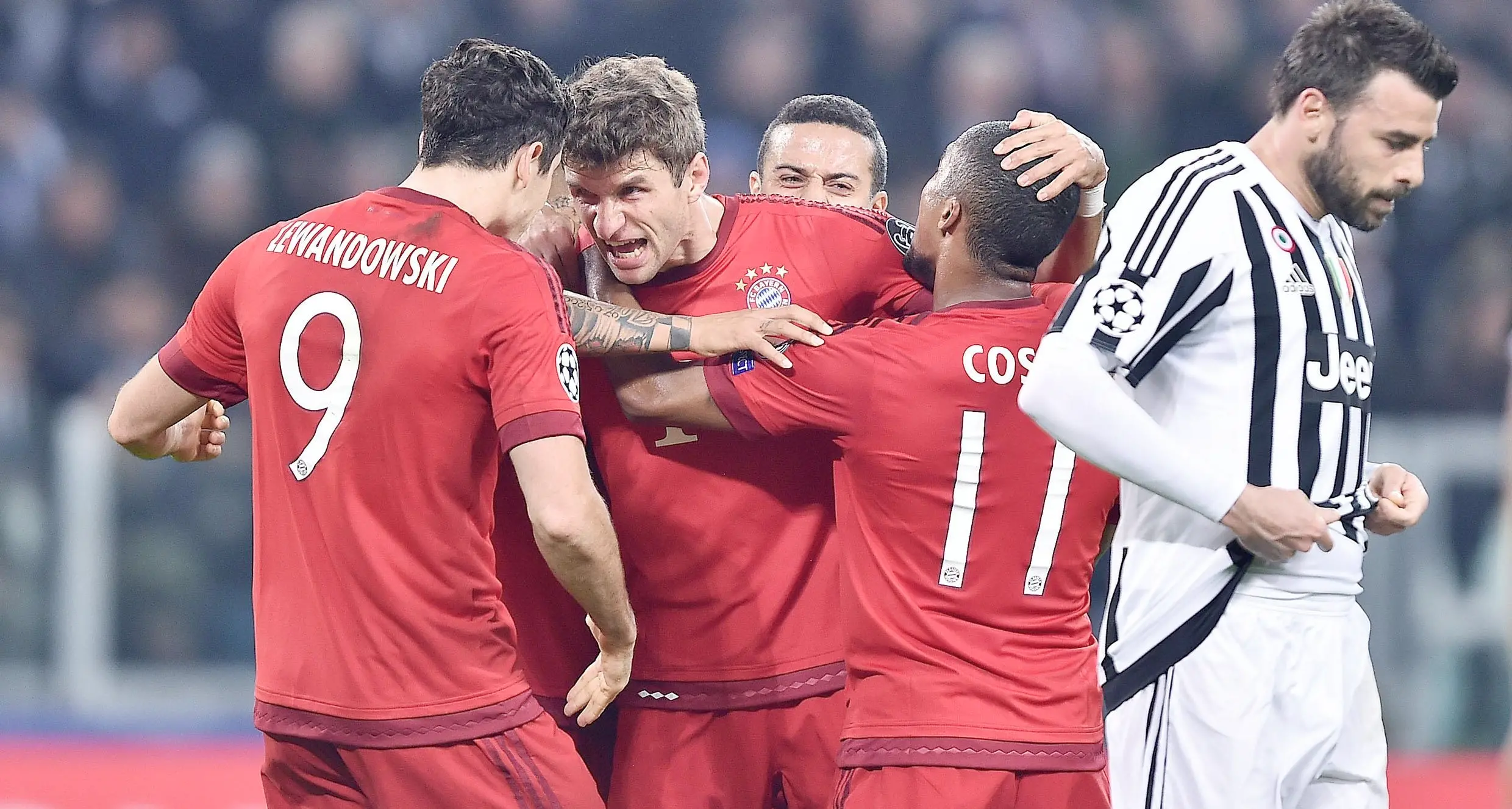 La Juve agguanta il pari rimonta Doppio Messi, il Barcellona va