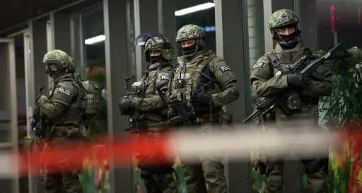 Germania, allarme attentato. Evacuate due stazioni di Monaco