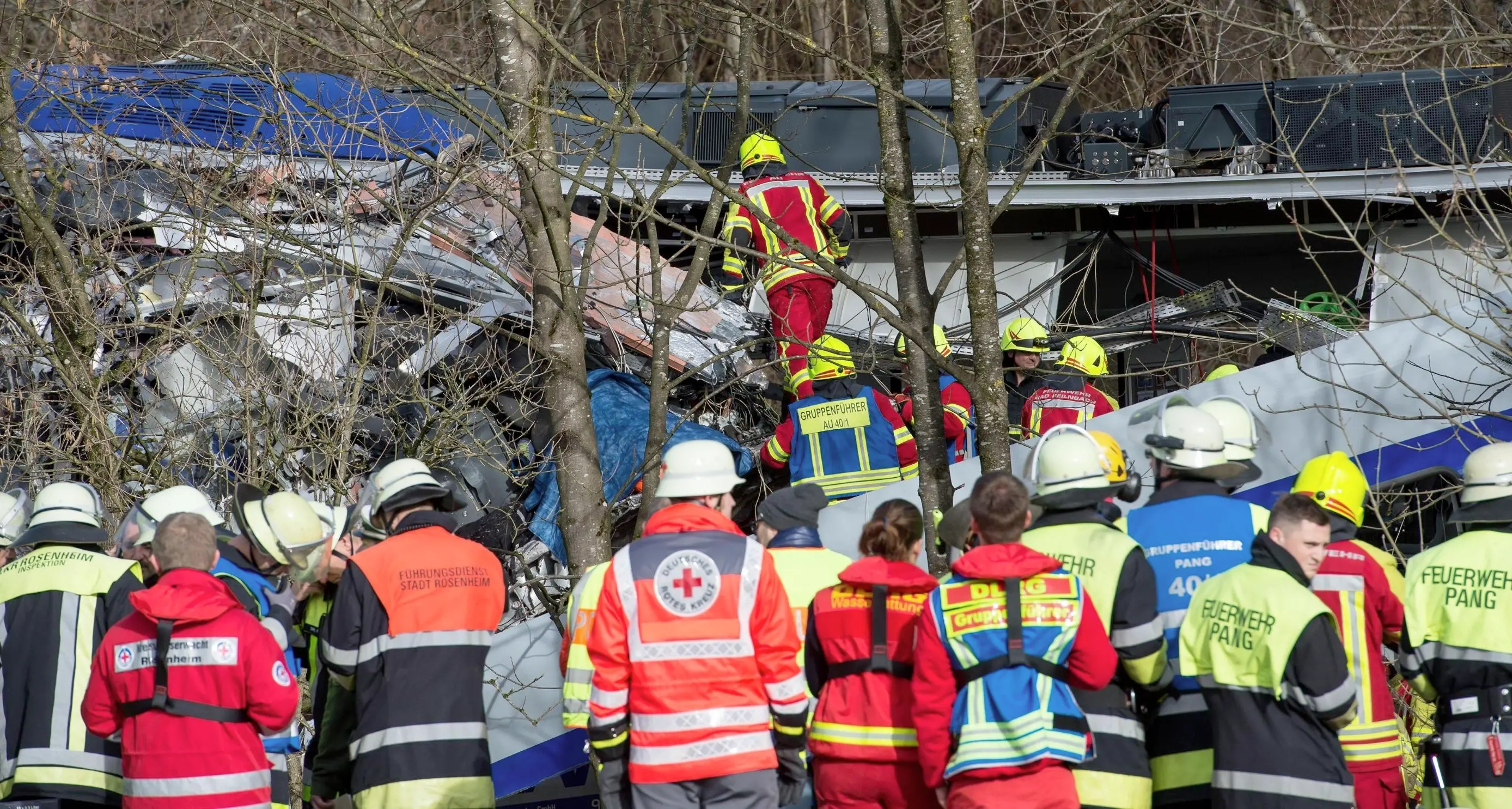 Baviera, scontro fra due treni almeno 4 morti e 150 feriti