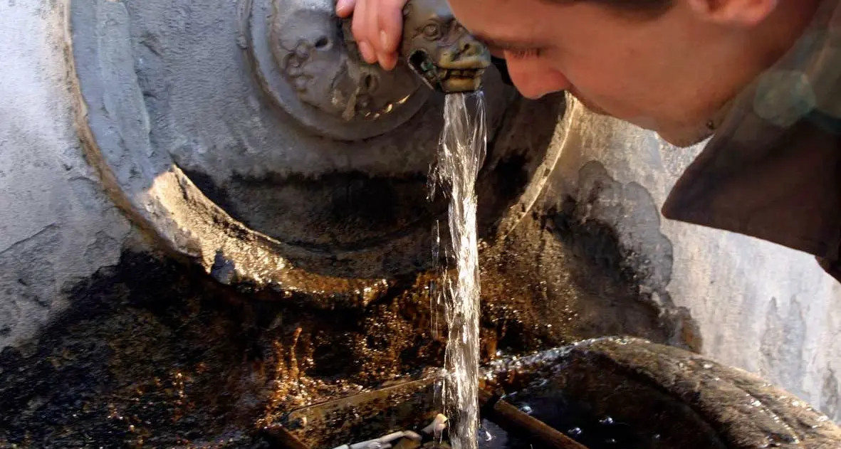 Acqua, dalla fonte di Spino il doppio del fabbisogno