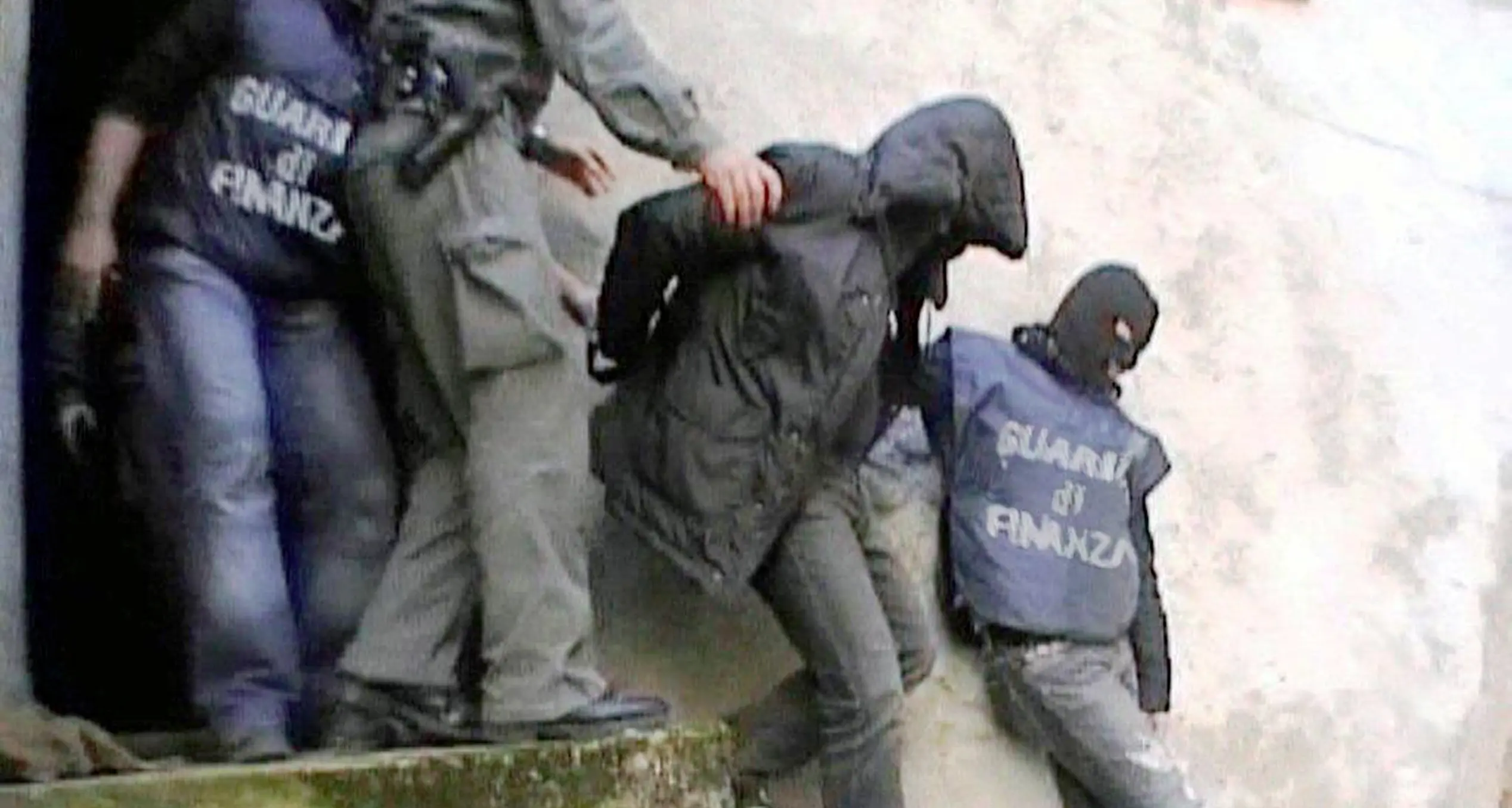 Maxi operazione antidroga In cella 27 persone
