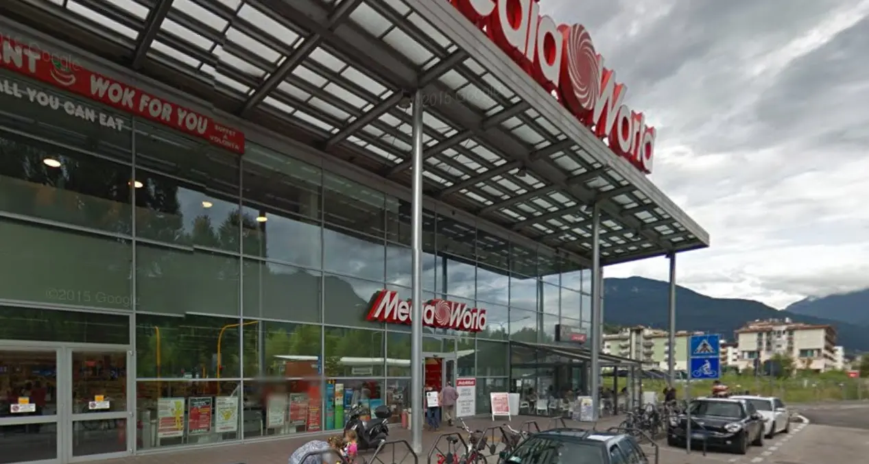 Sciopero dipendenti Mediaworld Salari ridotti anche a Trento