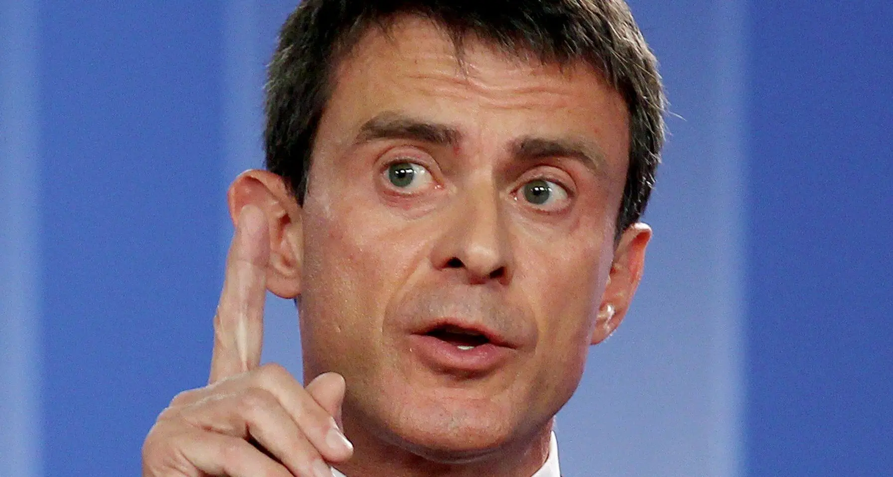 In Francia il premier Manuel Valls seppellisce il diritto di voto agli stranieri