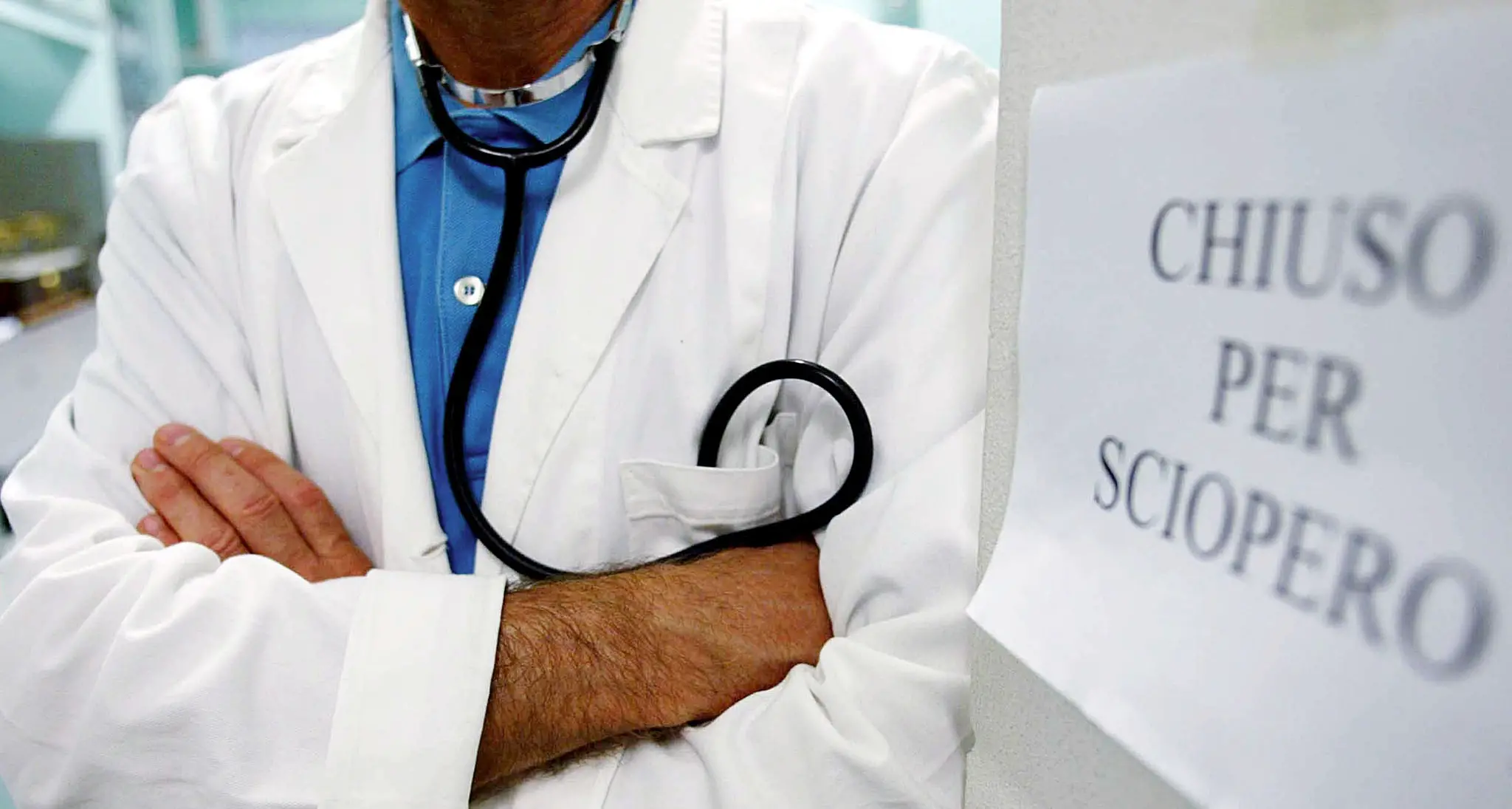 Domani medici in sciopero A rischio visite ed esami