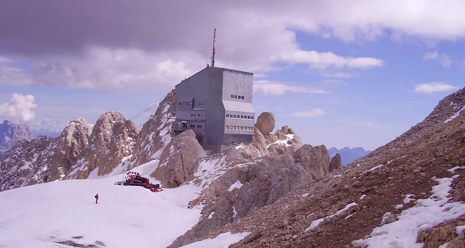Impianti sulla Marmolada Continua il braccio di ferro