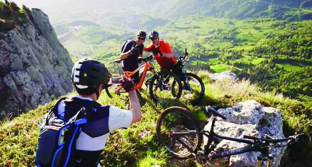 Il mega spot Shimano celebra il Garda