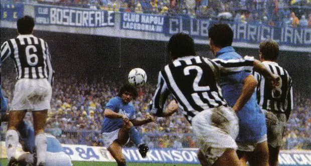 30 anni fa la punizione magica di Maradona alla Juventus