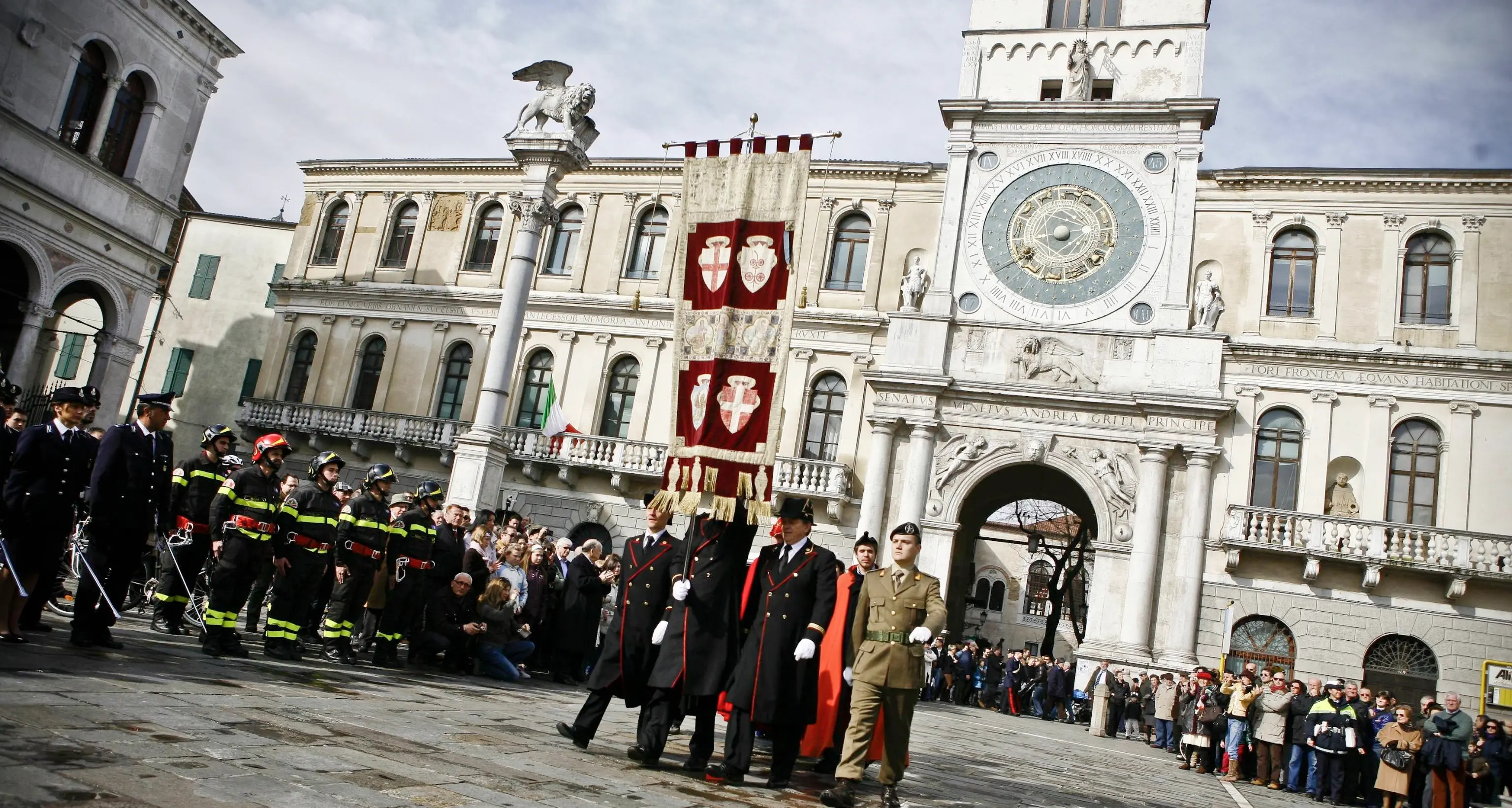 Gender: il Comune di Padova \"blocca\" il libro della professoressa Michela Marzano