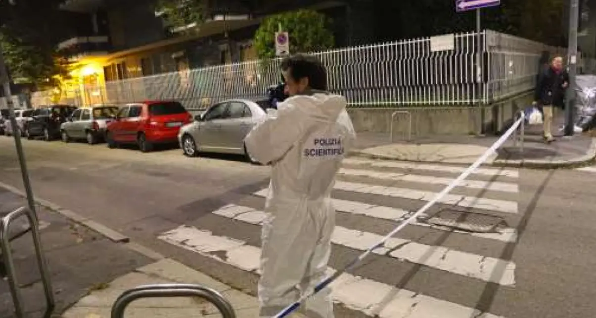 Un ebreo accoltellato per strada a Milano