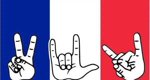 Gli Eagles of Death Metal: «Siamo vicini alle vittime, l'amore vincerà»