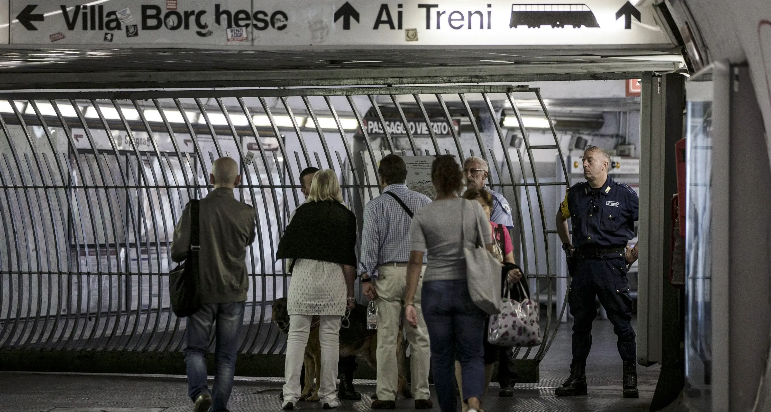 Allarme bomba, chiusa metropolitana a Roma