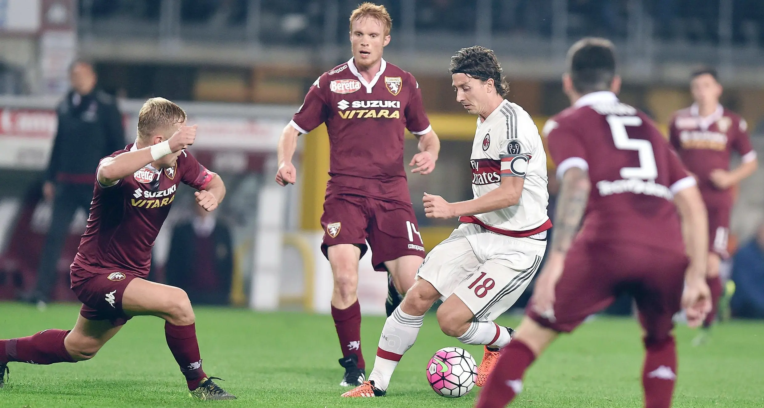 Stadi italiani con biglietti venduti senza problemi La paura non tiene lontano i tifosi dal calcio
