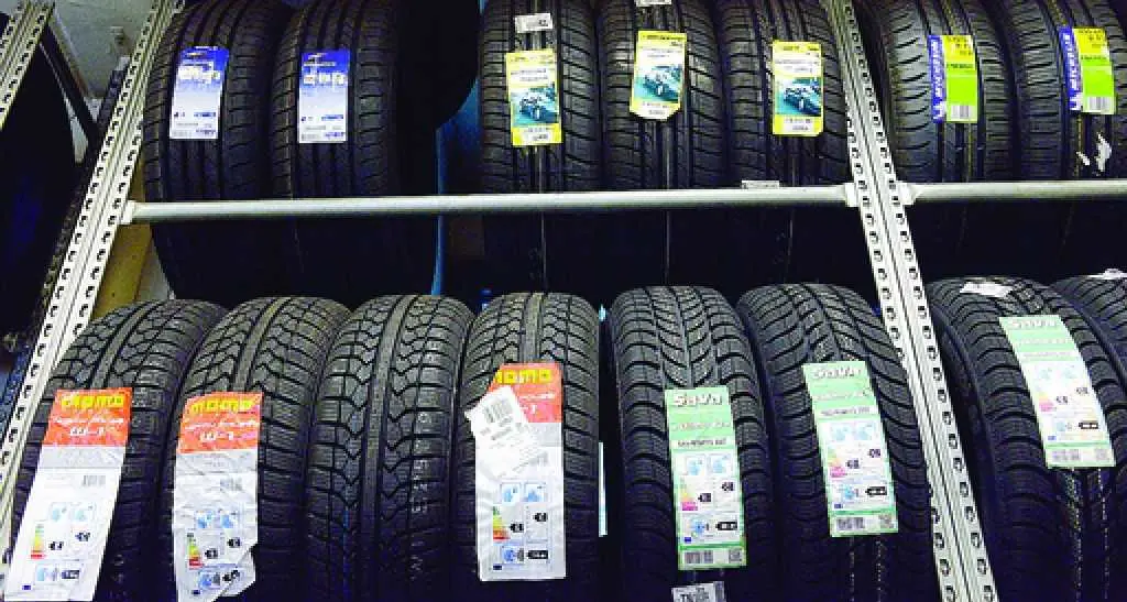 Gomme invernali, obbligo dal 15 Ma il cambio va a rilento