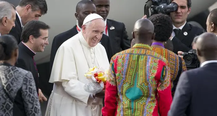 Papa Francesco in Africa «Dio è pace, basta violenza»