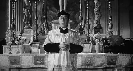 Papa Francesco: «Sacerdoti, vicini alla gente come don Camillo»